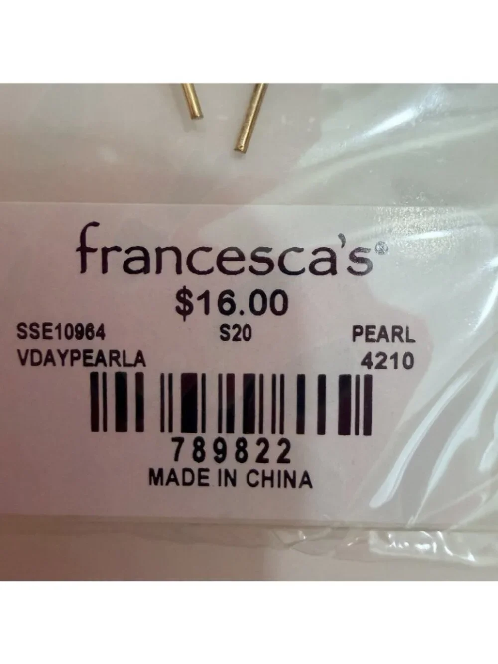 Francesca’s Womens Gold Tone Heart Shaped Earrings With Pearls & Rhinestones